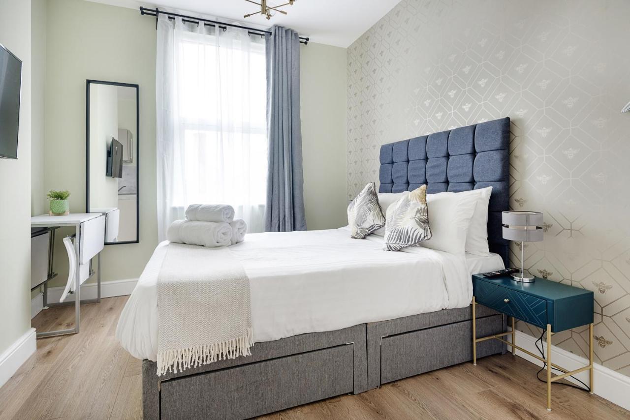 Modern Studio Apartments Londres Exterior foto
