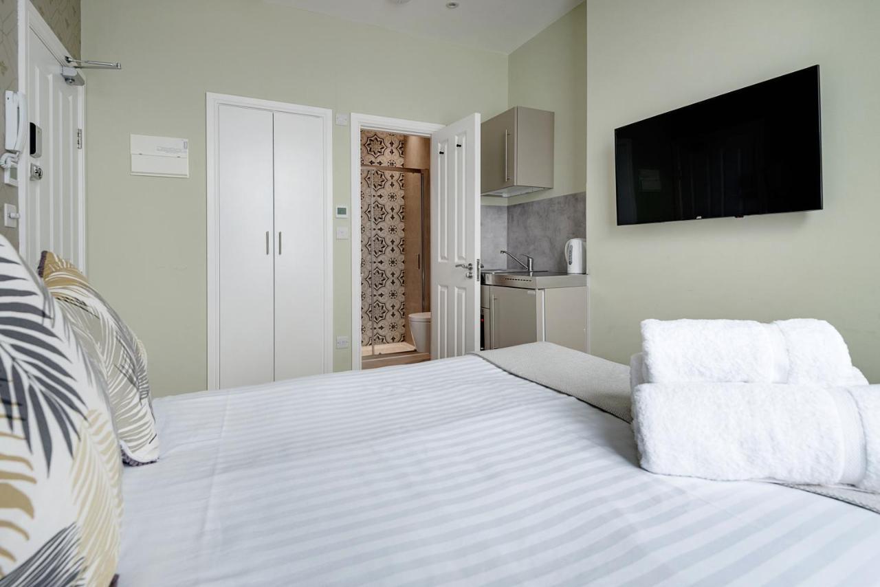 Modern Studio Apartments Londres Exterior foto