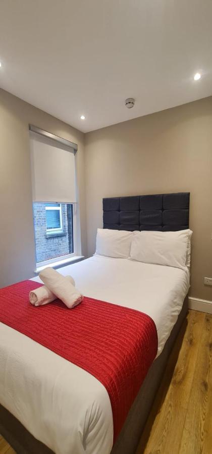 Modern Studio Apartments Londres Exterior foto
